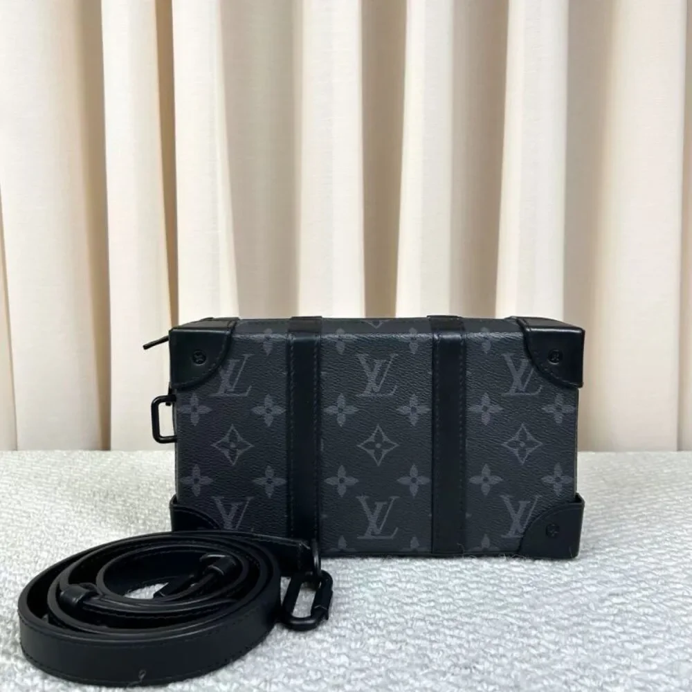 Louis Vuitton Women Pre-Loved Bag Very Good Condition